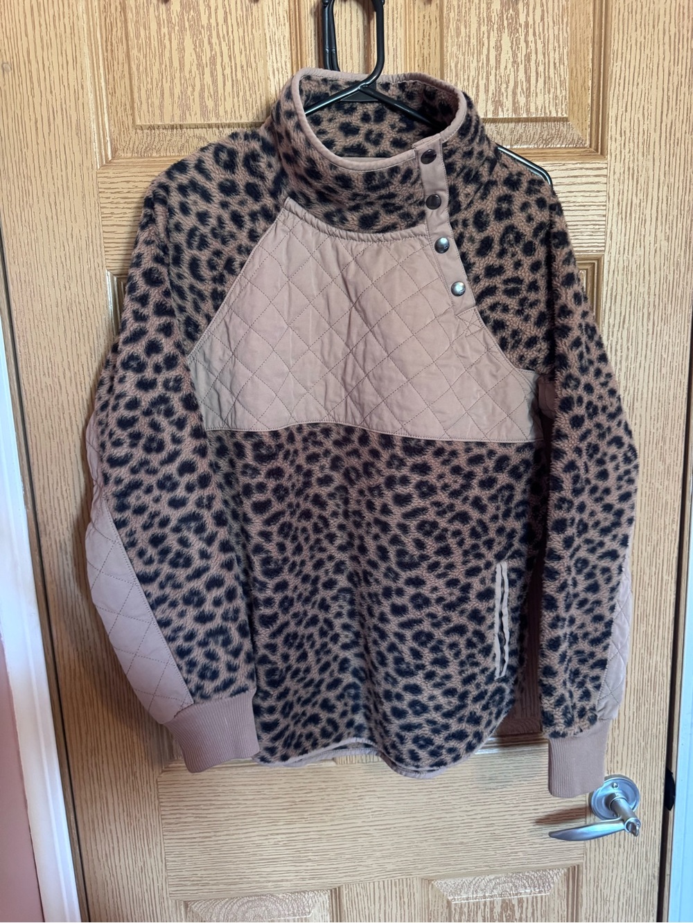 Abercrombie Leopard Fleece Pullover